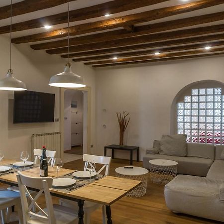Casa Vacanze Hadithi, tra Le Rive e Piazza Unità Trieste Exterior foto