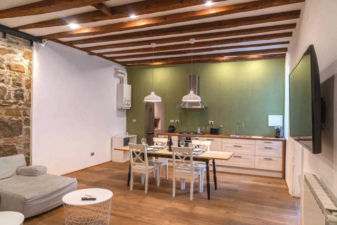 Casa Vacanze Hadithi, tra Le Rive e Piazza Unità Trieste Exterior foto